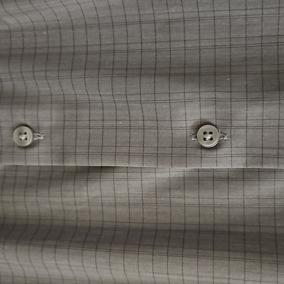 Calvin Klein Button Up Shirt.New w/ Tags!!!! - Picture 4 of 4